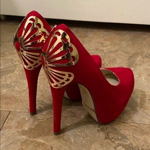 KISS KOUTURE | Red Platform Heels